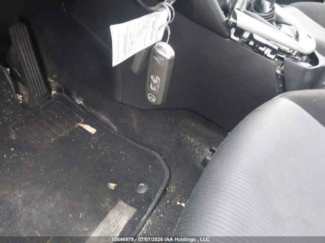 JM1DKFC73H0161042 Mazda CX-3