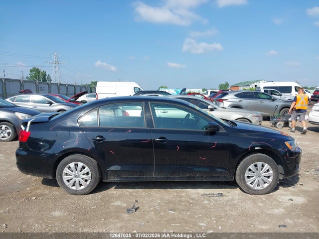 12647035 :رقم المزاد ، 3VW1K7AJ4DM440933 vin ، 2013 Volkswagen Jetta 2.0l Trendline/2.0l Trendline+ مزاد بيع