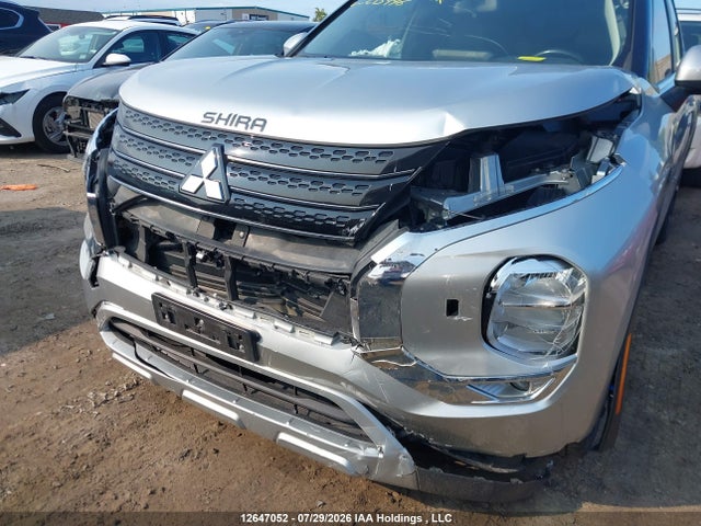 Aukcja sprzedaży 2023 Mitsubishi Outlander Le/le Premium/noir/se/sel, vin: JA4J4UA88PZ615996, numer aukcji: 12647052