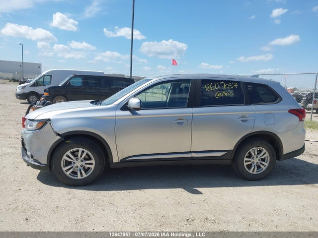 Mitsubishi Outlander Es 2020 JA4AZ2A35LZ604135 Image 15