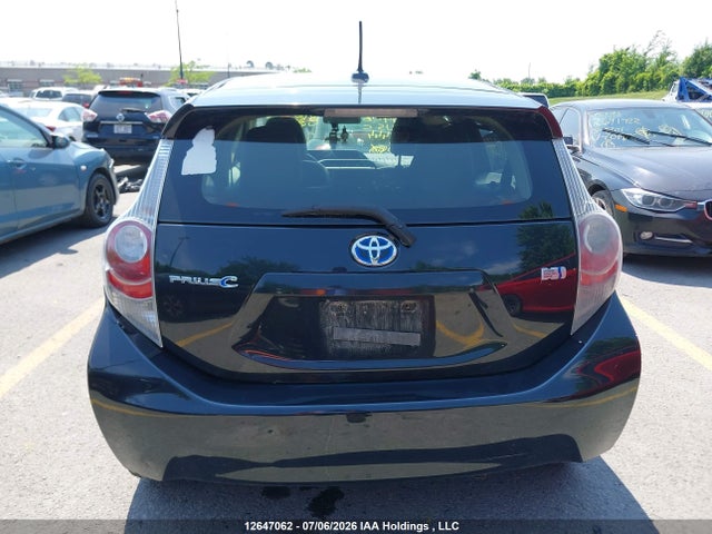 Toyota PRIUS C 2014 JTDKDTB30E1081444 Image 16