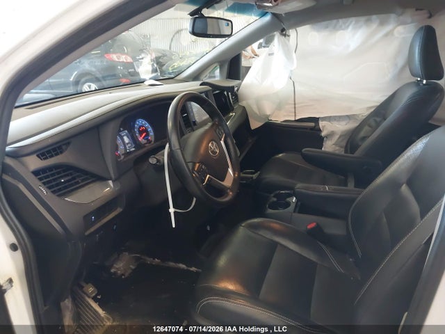 Aukcja sprzedaży 2015 Toyota Sienna Se 8 Passenger, vin: 5TDXK3DC0FS673746, numer aukcji: 12647074