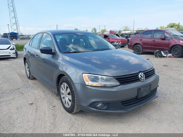 12647093 :رقم المزاد ، 3VW2K7AJ3BM379821 vin ، 2011 Volkswagen Jetta 2.0l Trendline/2.0l Trendline+ مزاد بيع