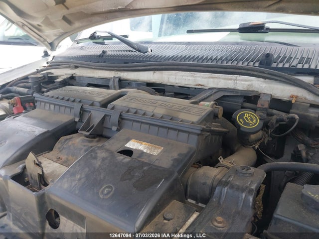 12647094 :رقم المزاد ، 1FDXE45F03HB03666 vin ، 2003 Ford Econoline E450 Super Duty Cutwy Van مزاد بيع