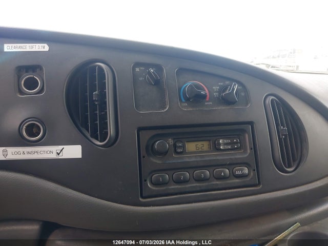 12647094 :رقم المزاد ، 1FDXE45F03HB03666 vin ، 2003 Ford Econoline E450 Super Duty Cutwy Van مزاد بيع
