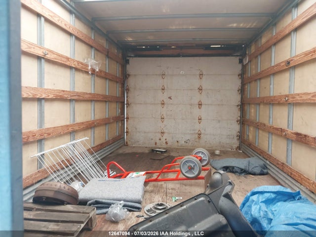 12647094 :رقم المزاد ، 1FDXE45F03HB03666 vin ، 2003 Ford Econoline E450 Super Duty Cutwy Van مزاد بيع
