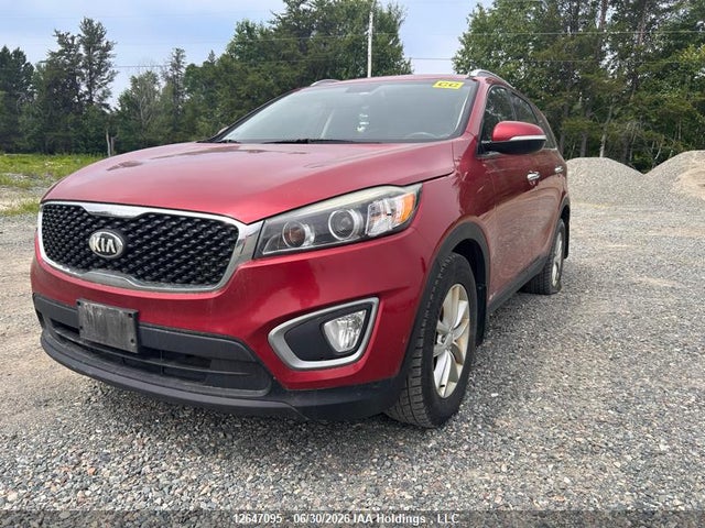 12647095 :رقم المزاد ، 5XYPGDA1XGG102158 vin ، 2016 Kia Sorento Lx/l مزاد بيع