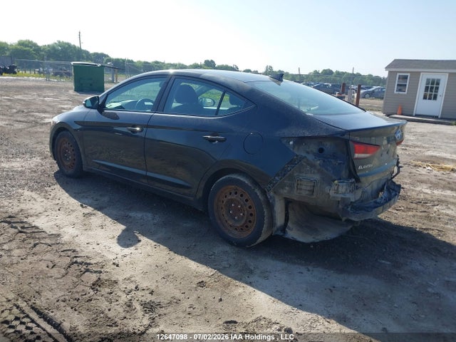 12647098 :رقم المزاد ، KMHD84LF4HU085541 vin ، 2017 Hyundai Elantra Se/value/limited مزاد بيع