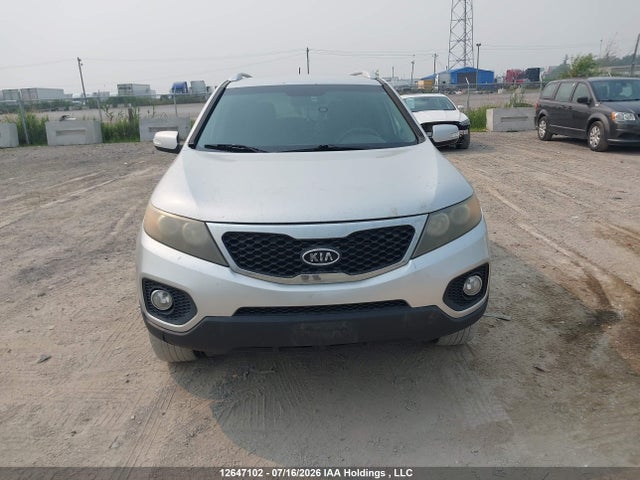 2011 Kia Sorento Lx V6 მანქანა იყიდება აუქციონზე, vin: 5XYKTDA27BG057073, აუქციონის ნომერი: 12647102