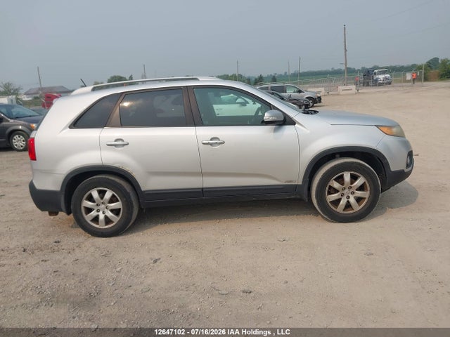 2011 Kia Sorento Lx V6 მანქანა იყიდება აუქციონზე, vin: 5XYKTDA27BG057073, აუქციონის ნომერი: 12647102