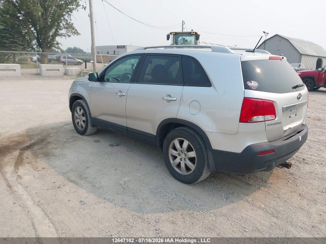 2011 Kia Sorento Lx V6 მანქანა იყიდება აუქციონზე, vin: 5XYKTDA27BG057073, აუქციონის ნომერი: 12647102
