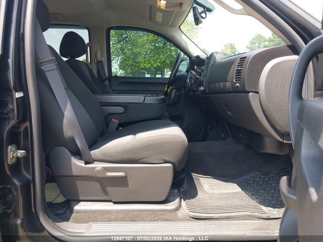Продаж на аукціоні авто 2011 Chevrolet Silverado K1500 Lt, vin: 3GCPKSE35BG396996, номер лоту: 12647107
