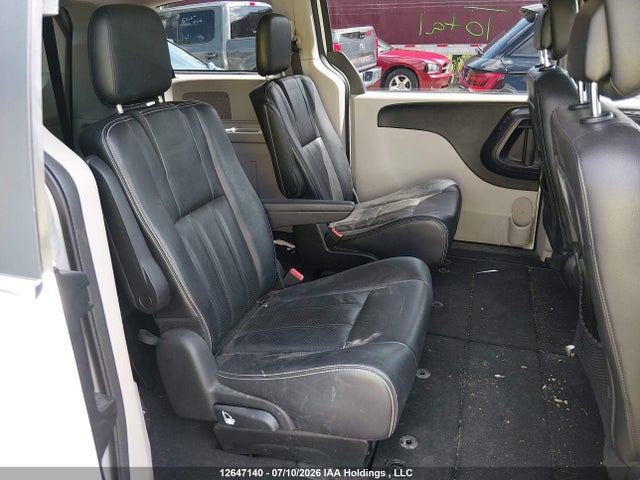 Dodge Grand Caravan Crew 2018 2C4RDGDG5JR288357 Image 8