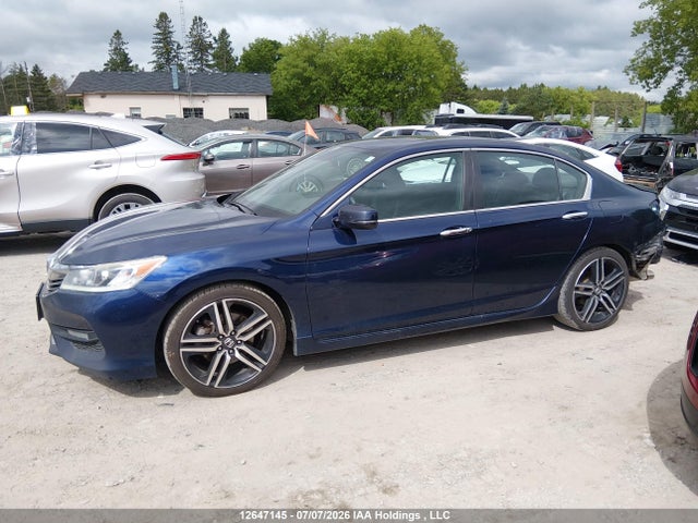 Продажа на аукционе авто 2017 Honda Accord Sport, vin: 1HGCR2F62HA811185, номер лота: 12647145