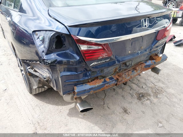 Продажа на аукционе авто 2017 Honda Accord Sport, vin: 1HGCR2F62HA811185, номер лота: 12647145