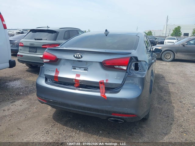 KIA Forte Ex/sx 2017 3KPFN4A80HE136686 Image 16