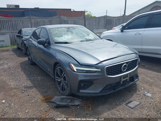7JRA22TM6KG004879 Volvo S60 T6 R-design
