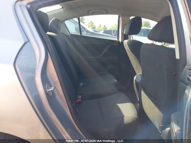 Продажа на аукционе авто 2011 Mazda Mazda3 Gx, vin: JM1BL1UFXB1465516, номер лота: 12647158