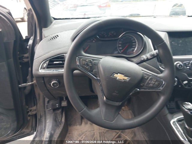 Chevrolet Cruze Lt Auto 2018 3G1BE6SM3JS587763 Image 21
