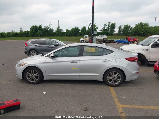 12647183 :رقم المزاد ، KMHD84LF0HU142270 vin ، 2017 Hyundai Elantra Se/value/limited مزاد بيع