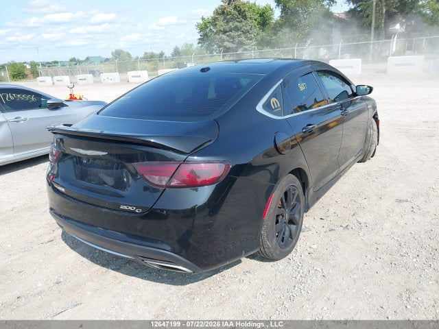 Chrysler 200 C 2015 1C3CCCCG4FN601975 Image 4