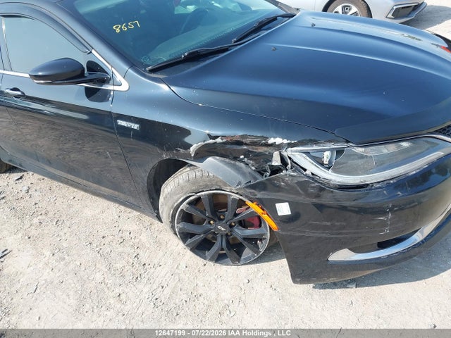Chrysler 200 C 2015 1C3CCCCG4FN601975 Image 6