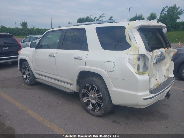 2011 Toyota 4runner Sr5 V6 მანქანა იყიდება აუქციონზე, vin: JTEBU5JR8B5044644, აუქციონის ნომერი: 12638220