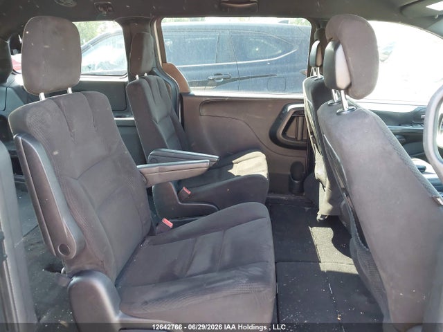 2C4RDGBG6ER235272 Dodge Grand Caravan Se/sxt