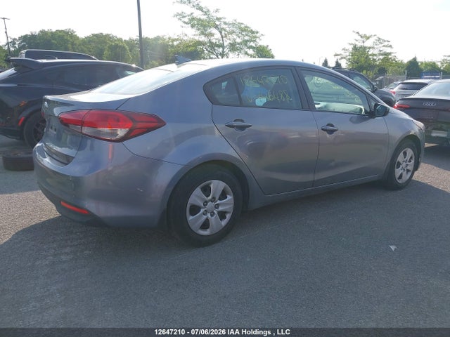 12647210 :رقم المزاد ، 3KPFL4A76HE146488 vin ، 2017 Kia Forte Ex/ex Luxury/ex+/lx/lx+ مزاد بيع