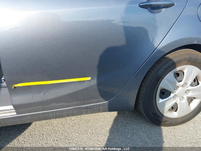 12647210 :رقم المزاد ، 3KPFL4A76HE146488 vin ، 2017 Kia Forte Ex/ex Luxury/ex+/lx/lx+ مزاد بيع