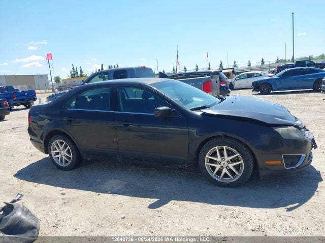 12640736 :رقم المزاد ، 3FAHP0JA7AR125638 vin ، 2010 Ford Fusion Sel مزاد بيع