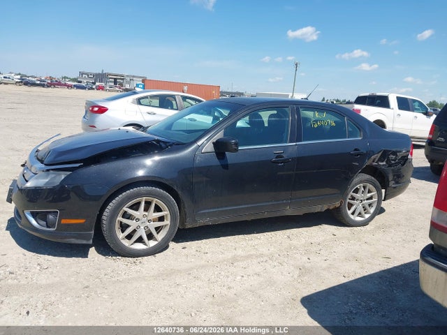12640736 :رقم المزاد ، 3FAHP0JA7AR125638 vin ، 2010 Ford Fusion Sel مزاد بيع