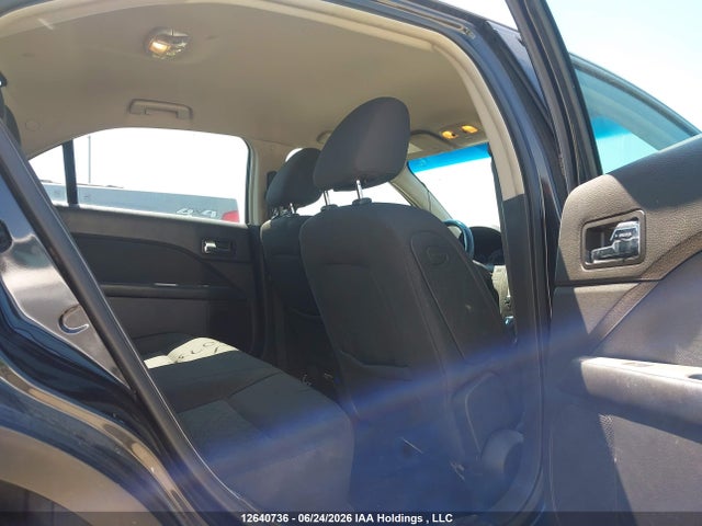 12640736 :رقم المزاد ، 3FAHP0JA7AR125638 vin ، 2010 Ford Fusion Sel مزاد بيع