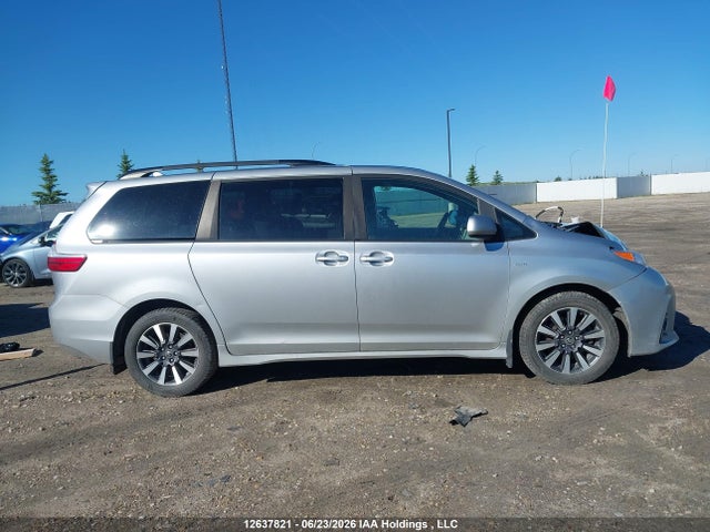 2019 Toyota Sienna Le 7-passenger მანქანა იყიდება აუქციონზე, vin: 5TDJZ3DC8KS213889, აუქციონის ნომერი: 12637821