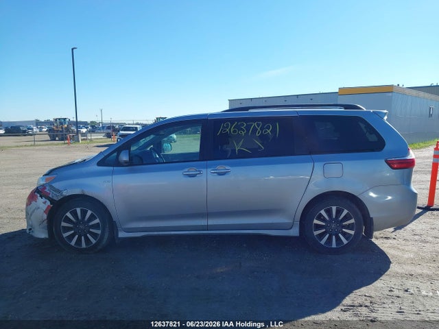 2019 Toyota Sienna Le 7-passenger მანქანა იყიდება აუქციონზე, vin: 5TDJZ3DC8KS213889, აუქციონის ნომერი: 12637821