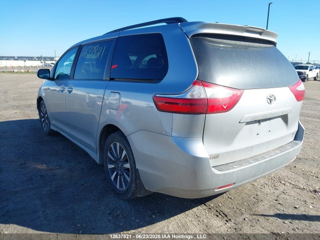 2019 Toyota Sienna Le 7-passenger მანქანა იყიდება აუქციონზე, vin: 5TDJZ3DC8KS213889, აუქციონის ნომერი: 12637821