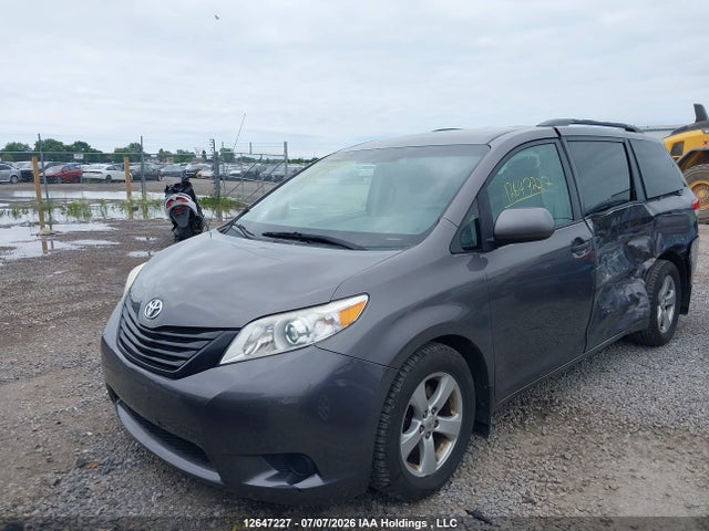 Auction sale of the 2011 Toyota Sienna, vin: 5TDZK3DC3BS067263, lot number: 12647227