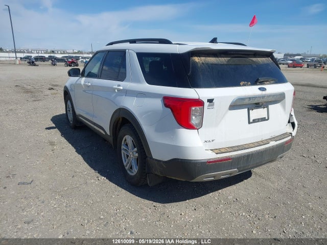 Ford EXPLORER XLT 2021 1FMSK8DH1MGA97526 Image 3