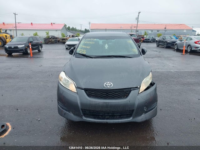 12641410 :رقم المزاد ، 2T1KU4EE2BC564041 vin ، 2011 Toyota Matrix مزاد بيع