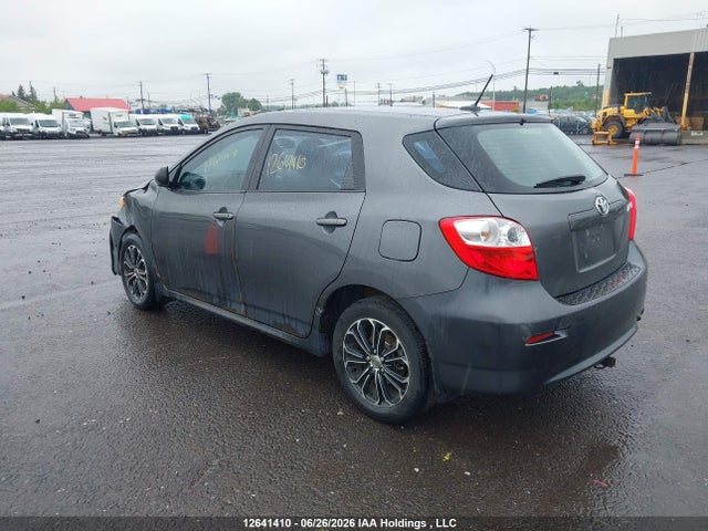 12641410 :رقم المزاد ، 2T1KU4EE2BC564041 vin ، 2011 Toyota Matrix مزاد بيع