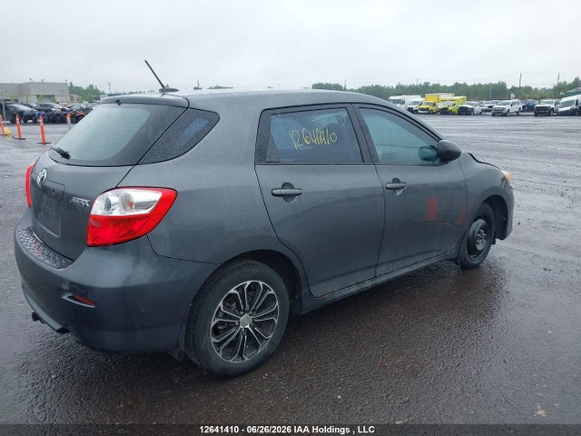 12641410 :رقم المزاد ، 2T1KU4EE2BC564041 vin ، 2011 Toyota Matrix مزاد بيع