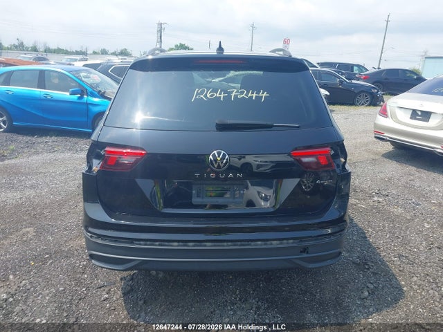 3VV2B7AX3NM125510 Volkswagen TIGUAN SE