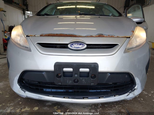 12647248 :رقم المزاد ، 3FADP4EJXDM211253 vin ، 2013 Ford Fiesta Se مزاد بيع