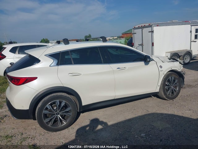 Продажа на аукционе авто 2017 Infiniti Qx30, vin: SJKCH5CR0HA019664, номер лота: 12647254