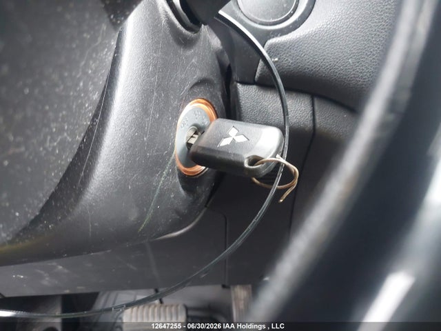 12647255 :رقم المزاد ، JA4AJ3AU0KU605310 vin ، 2019 Mitsubishi Rvr Se مزاد بيع