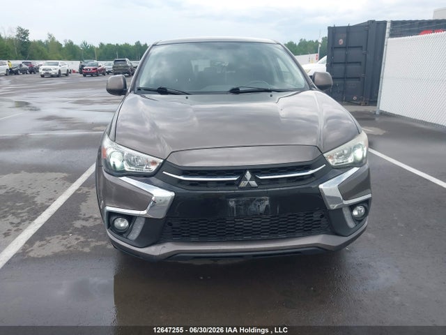 12647255 :رقم المزاد ، JA4AJ3AU0KU605310 vin ، 2019 Mitsubishi Rvr Se مزاد بيع