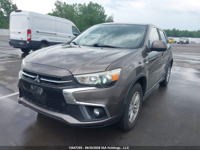 12647255 :رقم المزاد ، JA4AJ3AU0KU605310 vin ، 2019 Mitsubishi Rvr Se مزاد بيع