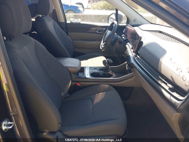 12647272 :رقم المزاد ، KNDNB5K30S6531249 vin ، 2025 Kia Carnival Lx/lxs مزاد بيع