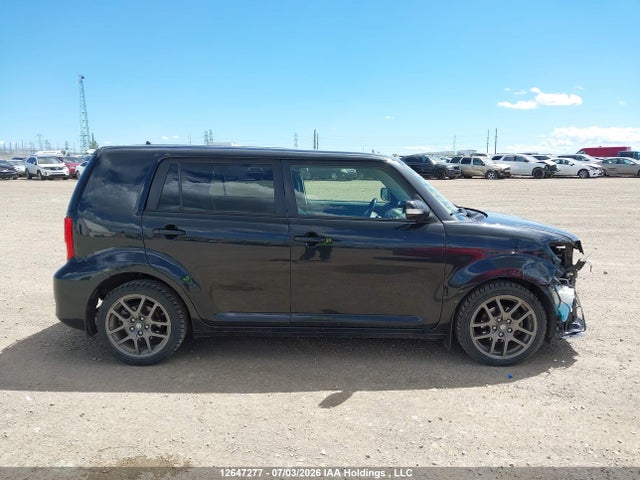 Scion XB 2014 JTLZE4FE9EJ053546 Image 14