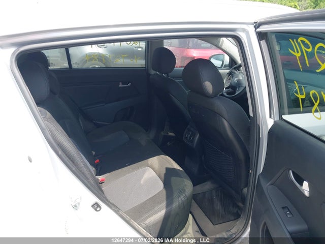 KIA Sportage Lx 2015 KNDPB3AC7F7727784 Image 8
